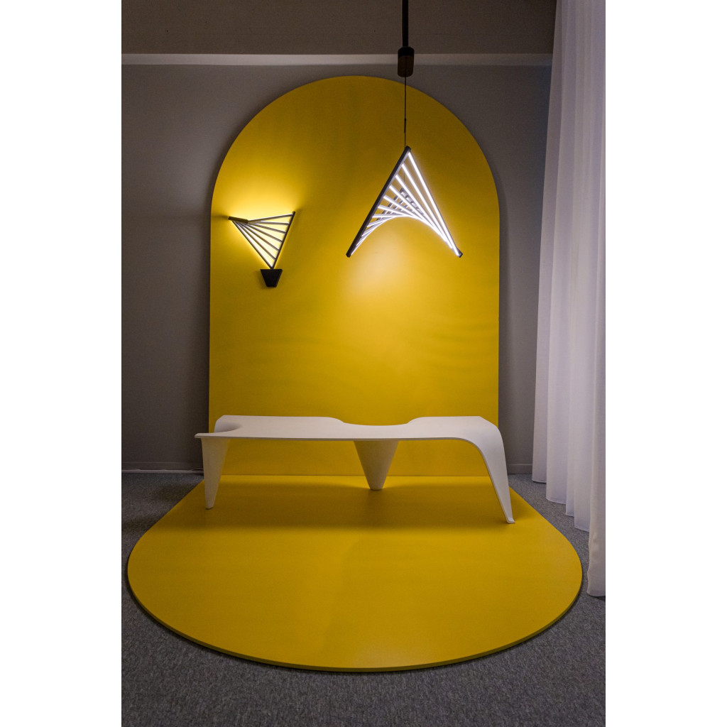 Aplică FLUCTUS AP1 negru metal 141019